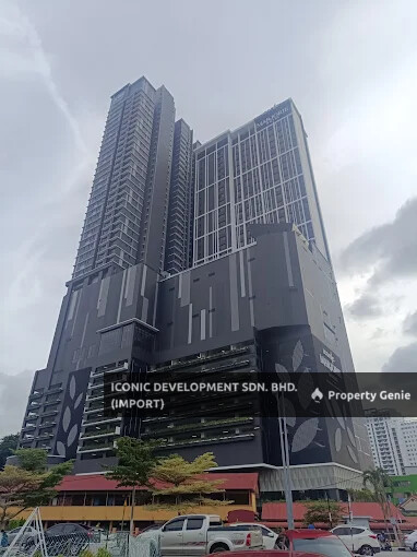 ICONIC REGENCY
