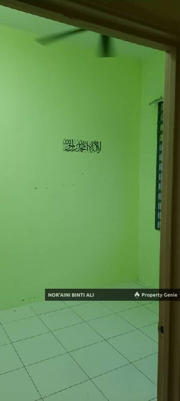 TERES SETINGKAT UNTUK DIJUAL Taman Tunas Mahkota, Sri Mahkota Permai, Batu 11 Kuantan Pahang.