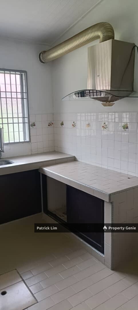 Taman Melaka Baru Batu Berendam - Single Storey Terrace House For Rent