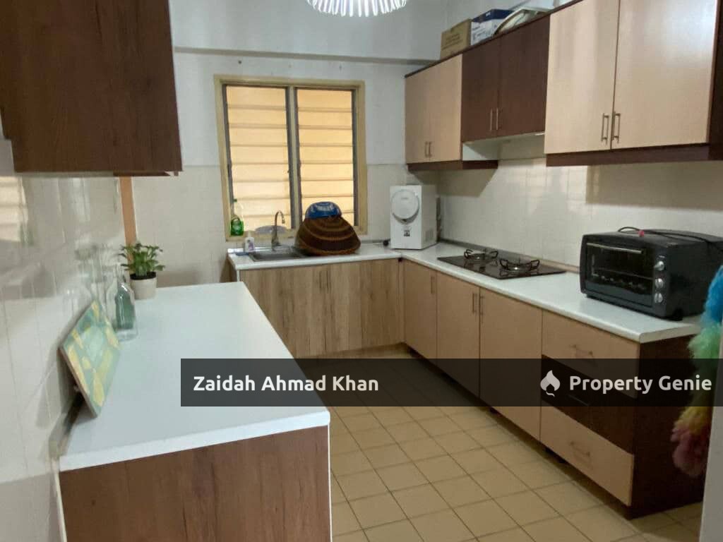 SRI CEMPAKA APARTMENT TAMAN SEPAKAT INDAH 2 APARTMENT FOR SALE FREEHOLD LOW LEVEL 1ST FLOOR LOW MAINTENANCE