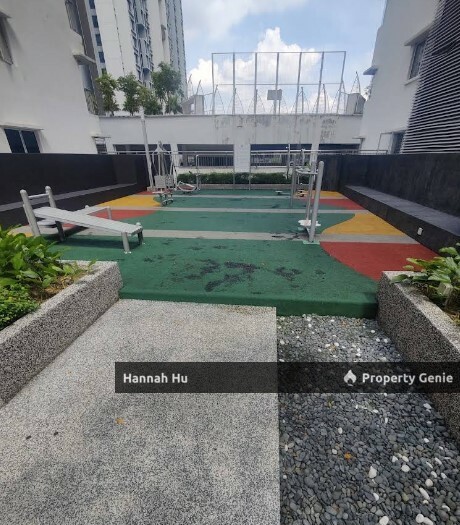 Pangsapuri Koi Kinrara, Jalan Pipit, Bukit Tandang, 47190 Puchong, Selangor
