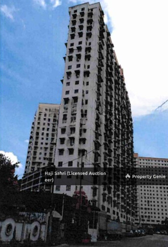 An Apartment located on the 4th floor of a 23 storey building with lifts yang beralamat pos di No. 86-4-13, 4, Blok 86, Persiaran Paya Terubong 2, Desa Indah, 11900, Bayan Lepas, Pulau Pinang.